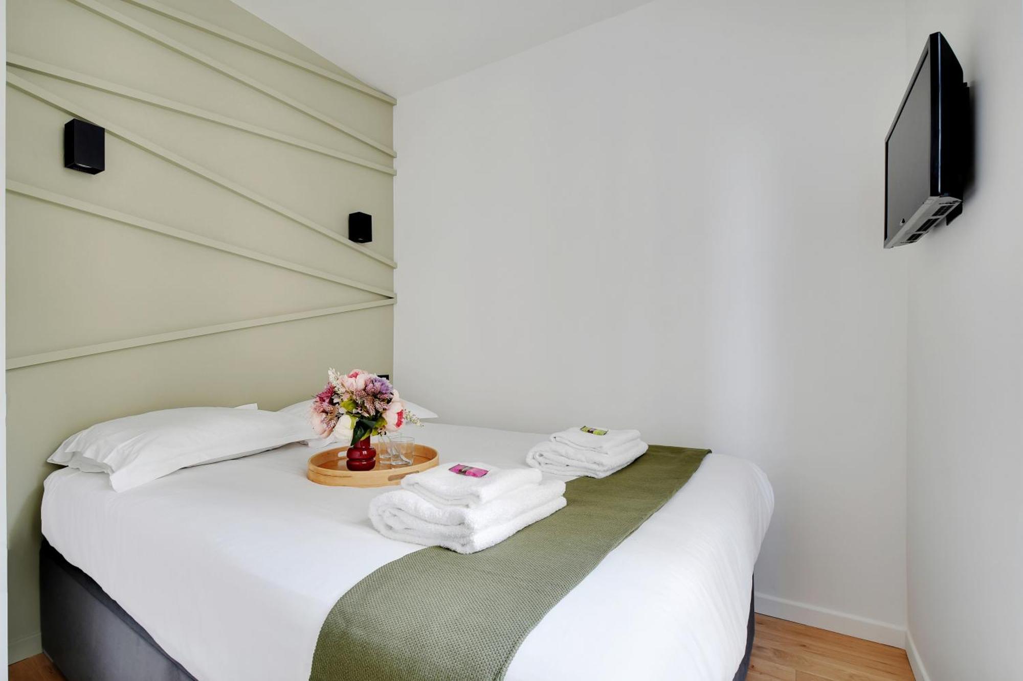 Amazing Residence Cremieux Gare De Lyon Paris Exterior photo